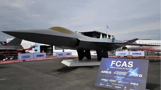 Il prototipo di un aereo con la scritta FCAS