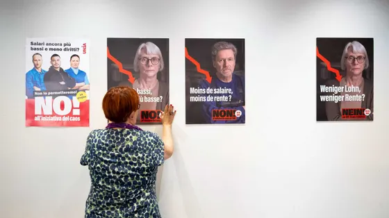 Cartelloni e slogan sul referendum in Svizzera