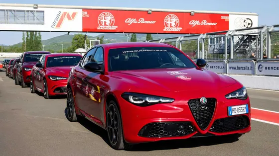 Alfa Romeo riscopre il «Cuore Sportivo»: in pista per ritrovare il piacere di guidare