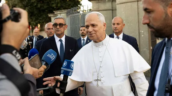 Leone XIV: «La remigrazione non è la risposta più cristiana»