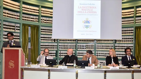Un momento della presentazione del volume nella sala degli Atti parlamentari della Biblioteca del Senato