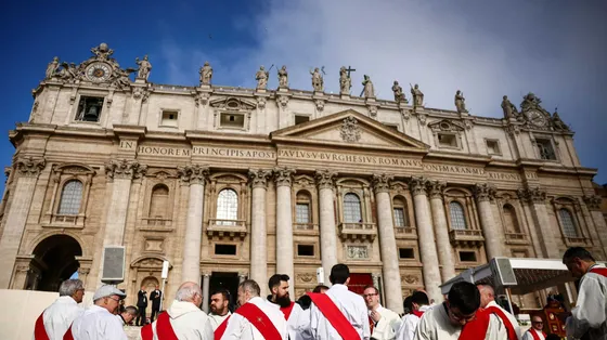L'intervista per i suoi 70 anni di sacerdozio: «Le crisi non spaventino i sacerdoti»
