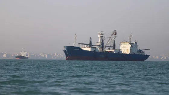 Usa-Iran, al via i colloqui di Lucerna ma su Hormuz risale la tensione