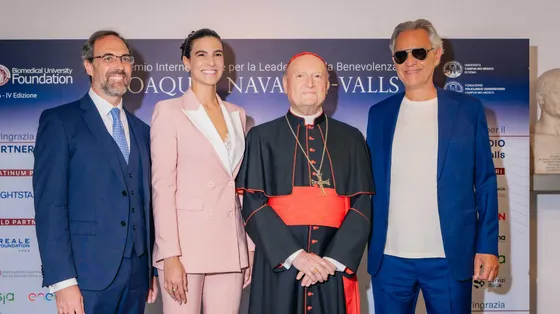 Andrea Bocelli premiato per la leadership e la benevolenza