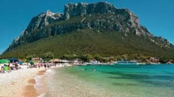 Stop al resort extralusso in Sardegna: ora la Zes diventa un caso