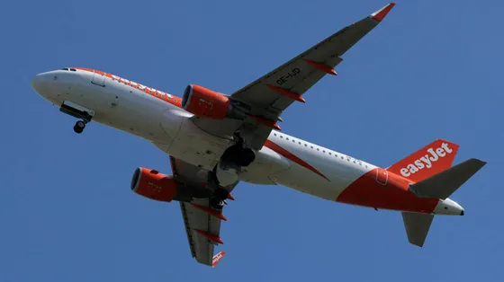 C'è un'altra offerta: ora è asta per easyJet