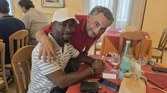 Il ristorante apre in un Centro di accoglienza migranti: l'esperimento degli Altipiani di Arcinazzo