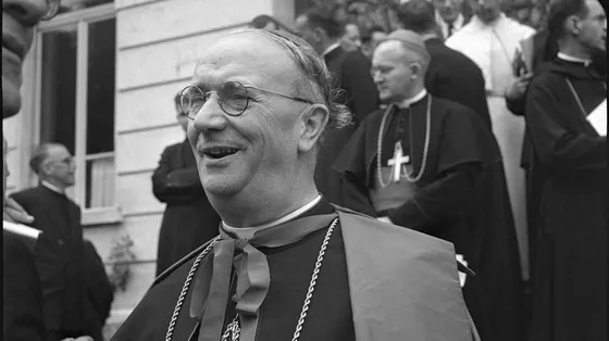 Il cardinale Alfredo Ottaviani nel 1953 / ALAMY