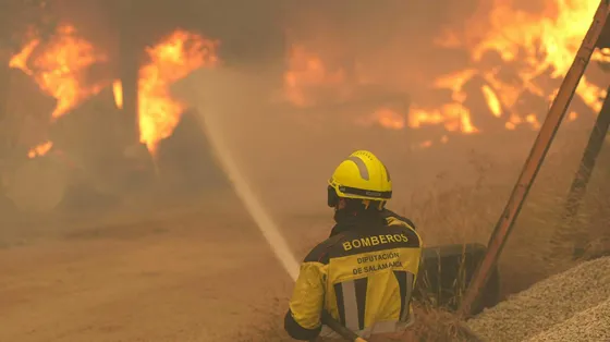 La Spagna brucia. «Incendi impossibili da fermare»