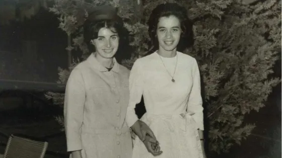 Il giorno del matrimonio di Gianna: Pina, al suo fianco, è stata la sua testimone