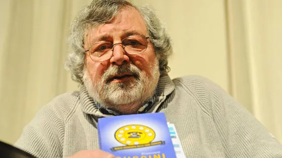 Addio a Francesco Guccini, poeta e cantautore nella storia della musica italiana