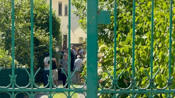 Ecco il discorso che il cardinale Zuppi ha pronunciato alle esequie di Guccini