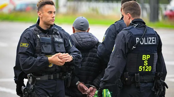 I profughi da trasferire, i numeri sulle riammissioni: perché la Germania ha aperto il caso Italia