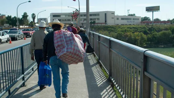 Lavoro negli Usa, casa in Messico: in America due città di frontiera spiegano il paradosso migranti
