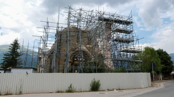 La chiesa di Sant'Agostino ad Amatrice / REUTERS
