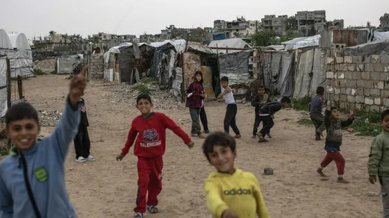Bambini palestinesi nel sud di Gaza