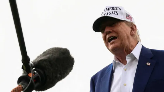 Negli Usa arriva la selezione etnica: Trump spalanca le porte solo ai sudafricani bianchi