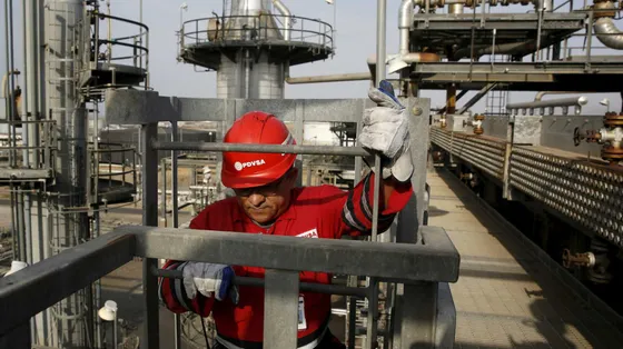 Il petrolio è l'arma neocoloniale dell'America: ecco cosa prevede l'accordo con Caracas