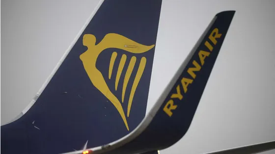 Il caro carburante frena Ryanair: taglia le rotte invernali