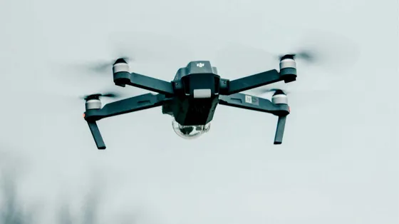 Cellulari e droga dal cielo: così le carceri italiane sono sotto l'assedio dei droni