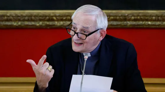 Il cardinale Zuppi: nessuno sia escluso a scuola. Sul fine vita non giochi al ribasso