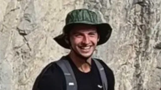 La tragedia di Andrea morto a 22 anni sul lavoro precipitando dal Colosseo