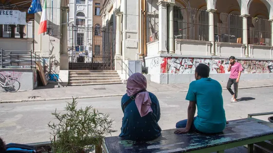 Il tetto agli alunni stranieri continua a far discutere