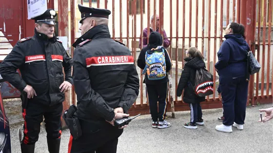 Insulti, minacce, aggressioni: quando a scuola i bulli diventano i genitori