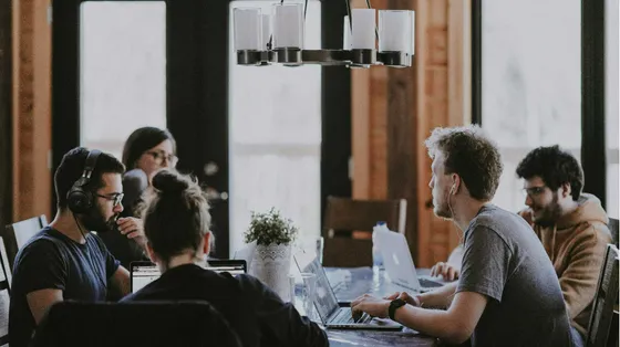 Giovani in coworking