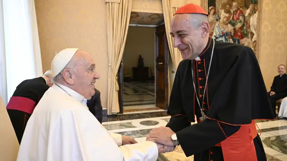 Arriva il “Diario di papa Francesco” con i suoi appunti personali commentati dal cardinale Fernández