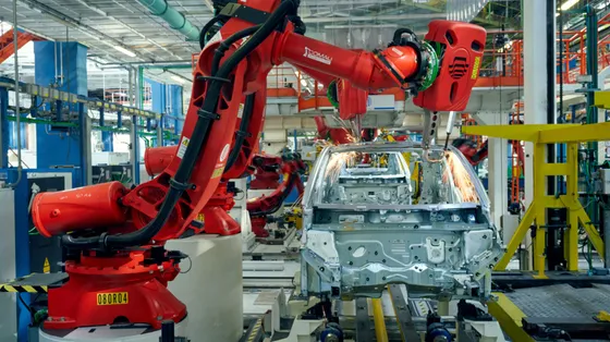 «Ora diventiamo la fabbrica dell'IA»