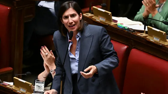 La segretaria del Pd Elly Schlein durante il dibattito alla Camera sulle comunicazione della premier Meloni in vista del Consiglio europeo di oggi