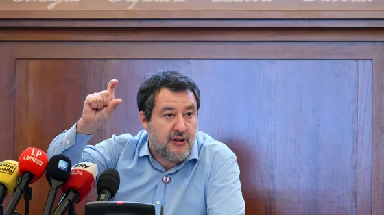 La manovra 2027 sarà da 23,5 miliardi. Il governo: priorità a interventi sulle famiglie. Dalle banche 5 miliardi