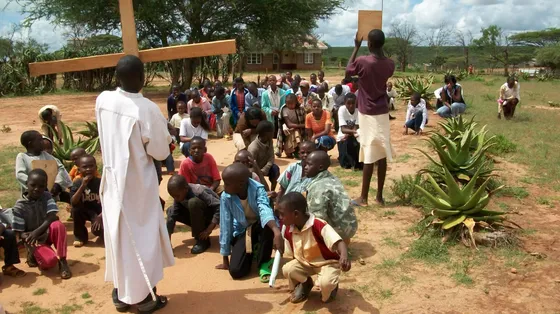 Fedeli cattolici in Kenya / MISSIO