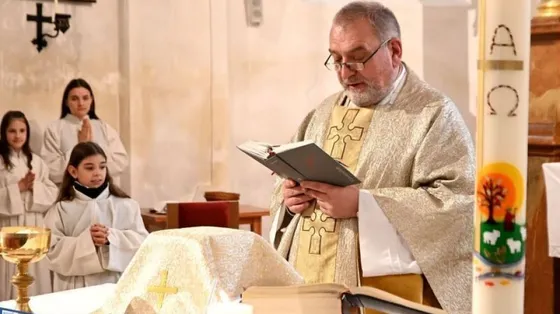 L'ultima Messa. I cinque sacerdoti morti mentre celebravano l'Eucaristia nel 2026
