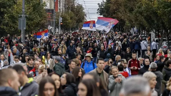 Stanić, neoletto con gli studenti: «Ora un governo di transizione per la Serbia»