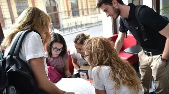 I giovani sulla manovra: «La direzione è giusta»