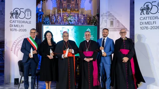 Un momento dell'inaugurazione del restaurato campanile della Cattedrale di Melfi