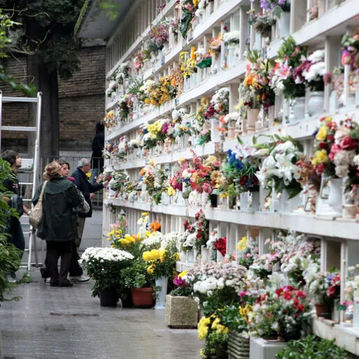 A cosa serve andare al cimitero?