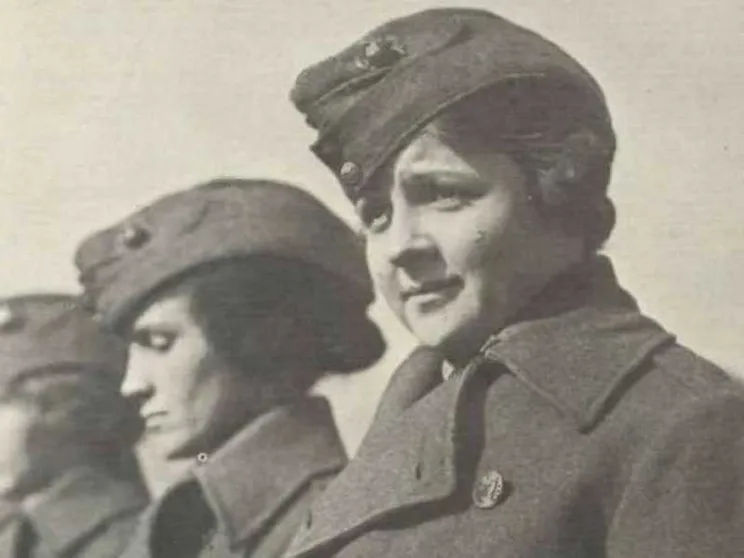 Marines in rosa, un secolo in divisa