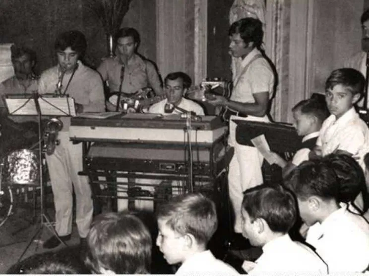 Messa beat, la chitarra sia con voi