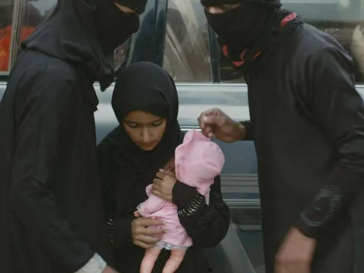 «Io ex sposa bambina e il mio film contro i muri dello Yemen»