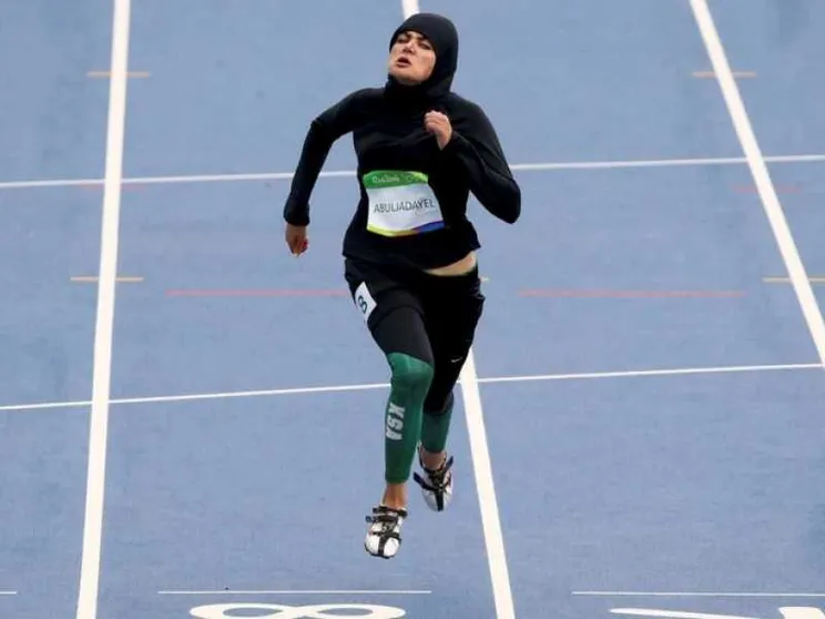 Cento metri di libertà, la saudita Kariman ha già vinto
