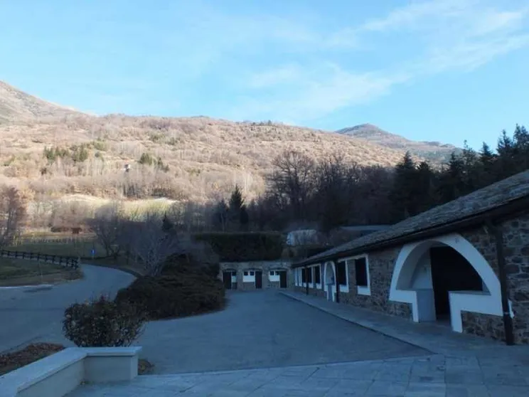 Nei monasteri c'è chi ritrova la sete di Dio
