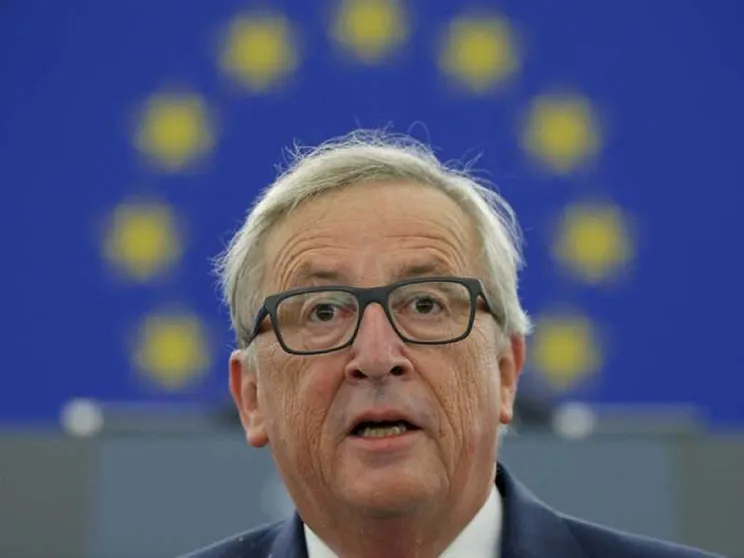 Juncker: serve un'Europa più sociale