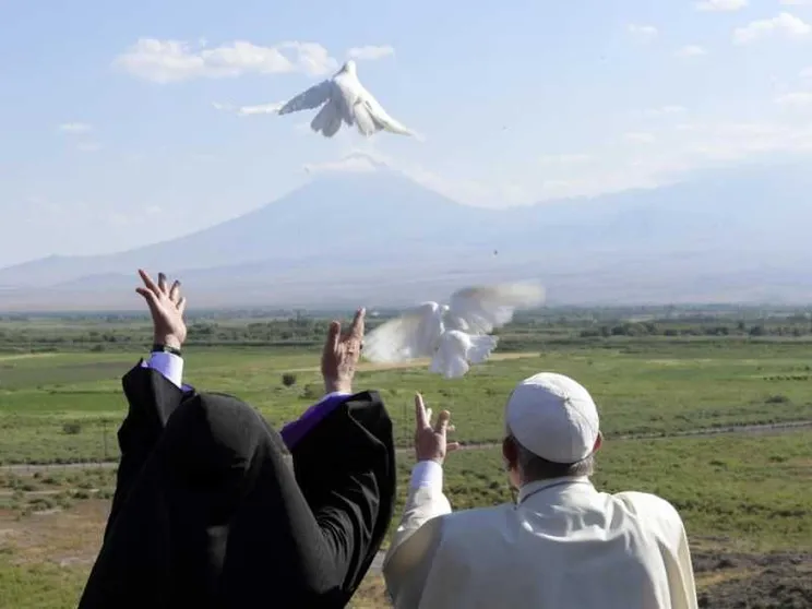 Il viaggio di Papa Francesco in Caucaso: le tappe