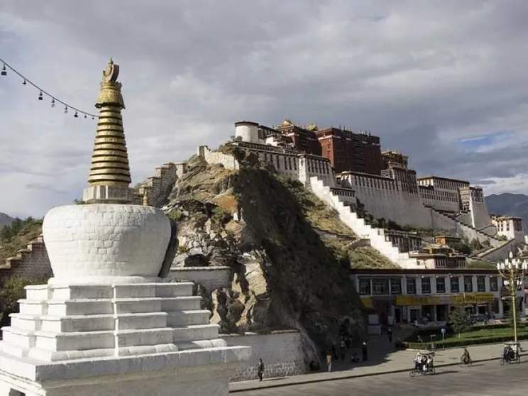 Tibet, il calcio giocato a quota 3.700