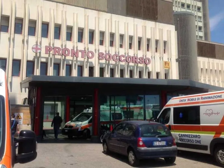 Madre morta coi gemelli, martedì l'autopsia