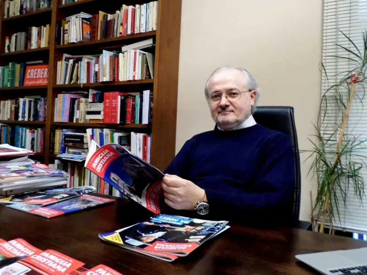 Don Antonio Rizzolo nuovo direttore di Famiglia Cristiana