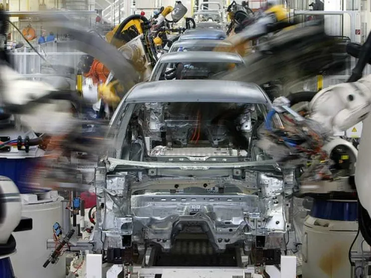 Il ritorno al «made in Usa» tra operai, migranti e robot